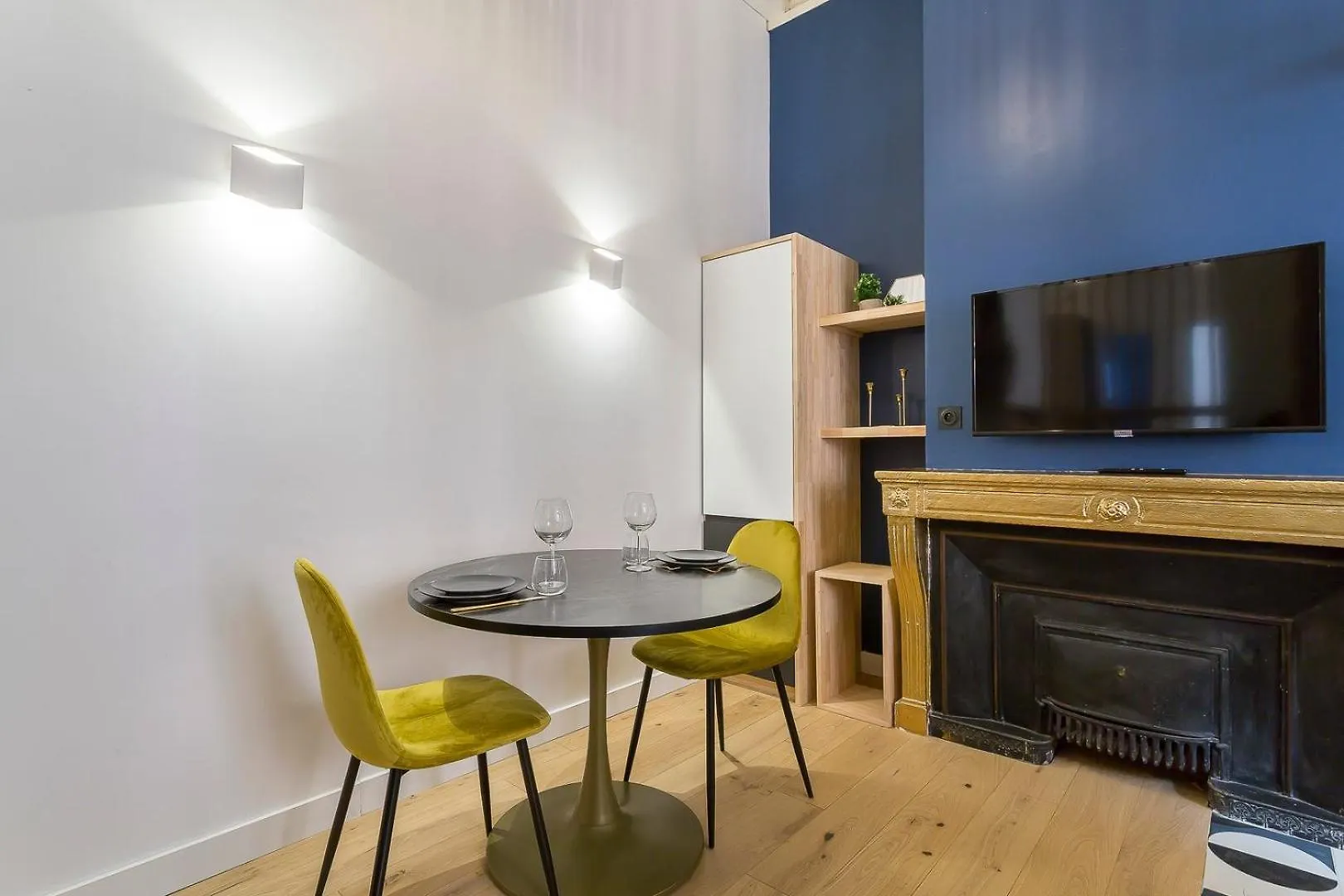 Hamac Suites - Lyon Le Bellecour 0*,  Francia